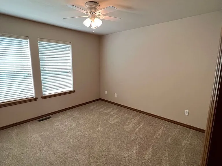 105 W Annie Pl — Photo 11