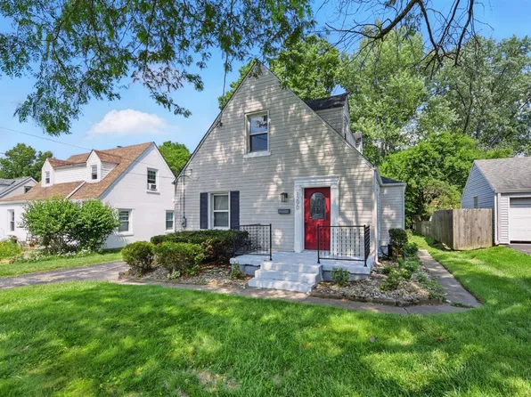 1290 Burney Ln, Cincinnati, OH 45230