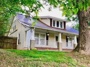 503 S College St, Morganton, NC 28655