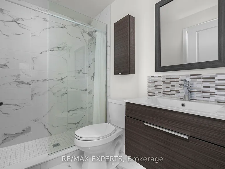 12 Beausoleil Ln #201 — Photo 24