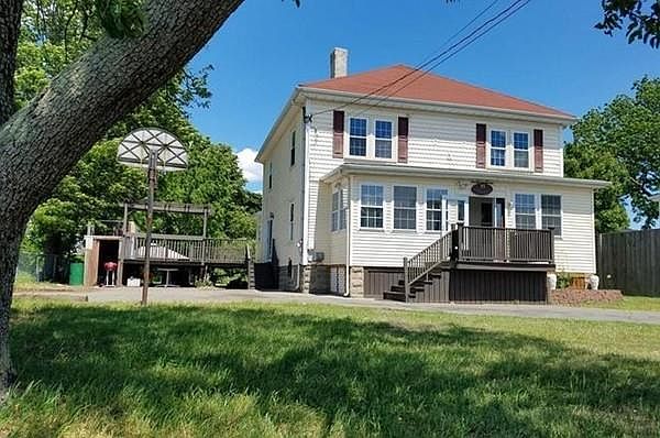 1st image of 15 River Street Pl