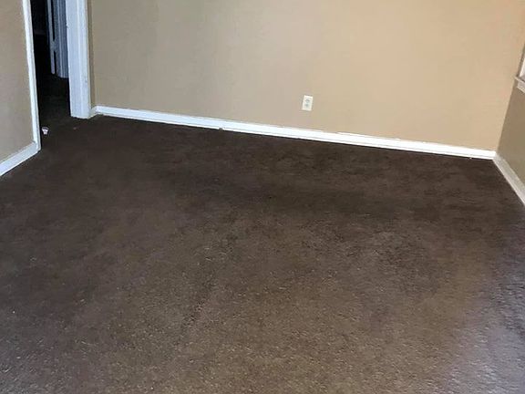 2nd image of 1927 Glory Cir