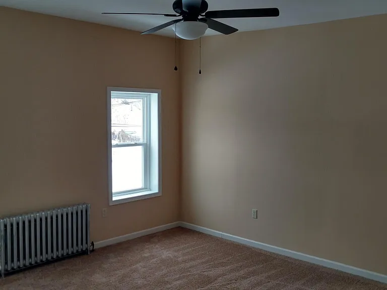 231 N Walborn Ave — Photo 12