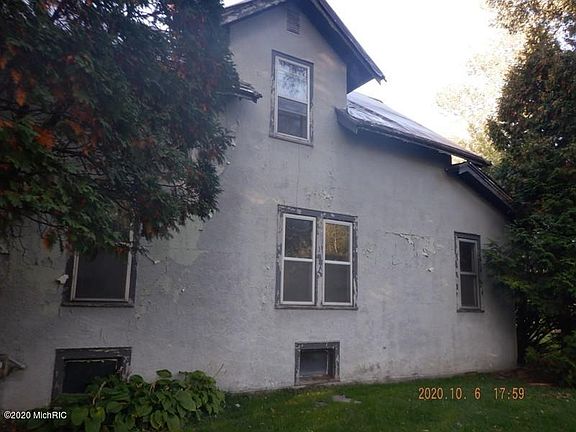 5th image of 1320 Upland Dr