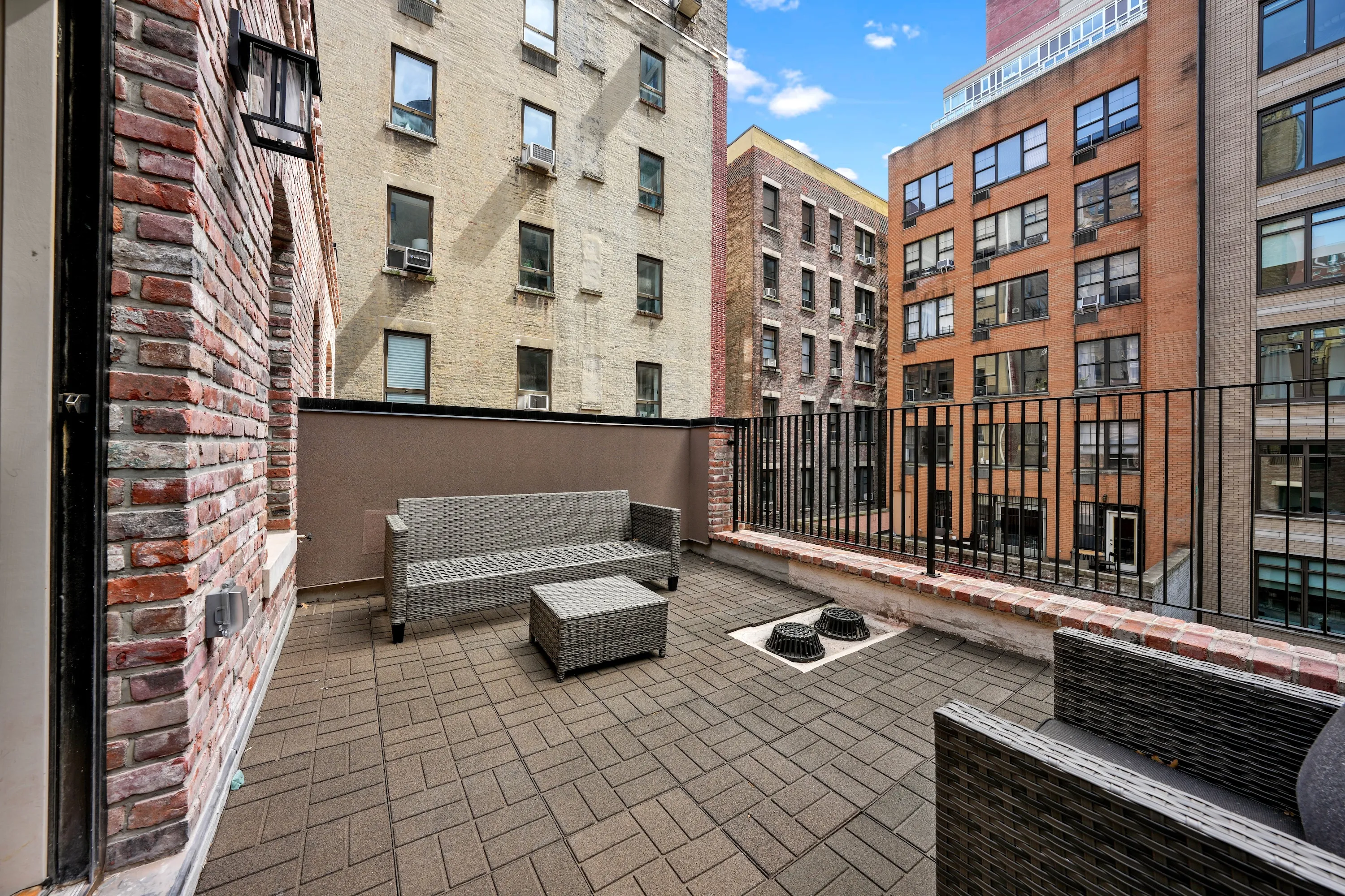 256 West 88th Street PENTHOUSE in Upper West Side, Manhattan