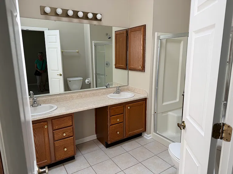 3122 Village Park North Dr — Photo 7