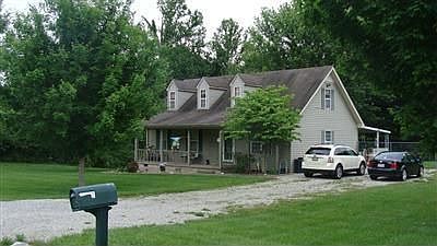 2nd image of 35 Topton Rd