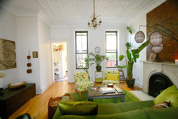 Rented by Dwell Residential Inc | media 15