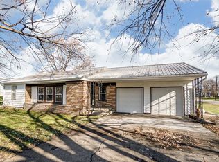 4712 Blum Dr, Fort Wayne, IN