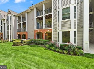 20453 Chesapeake Sq UNIT 103, Sterling, VA 20165