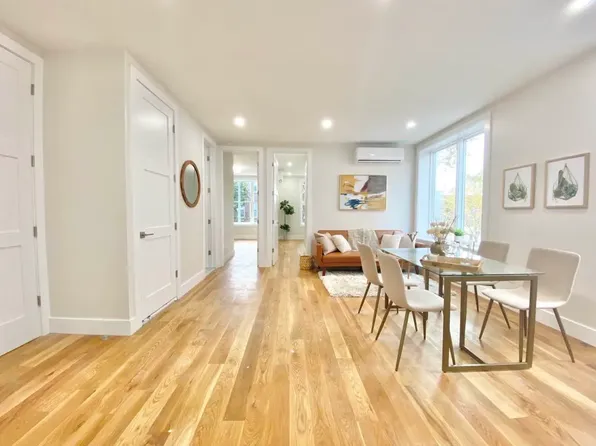 1711 East 3rd Street image 1 of 13