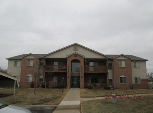 45967 Tallgrass Ct, Belleville, MI 48111