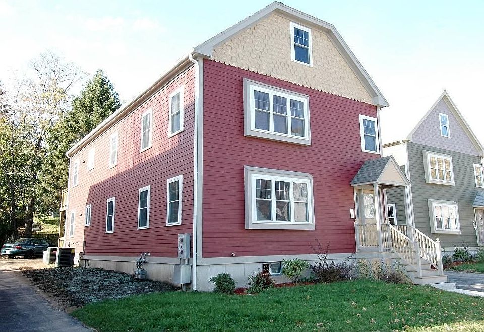 Exterior Front View