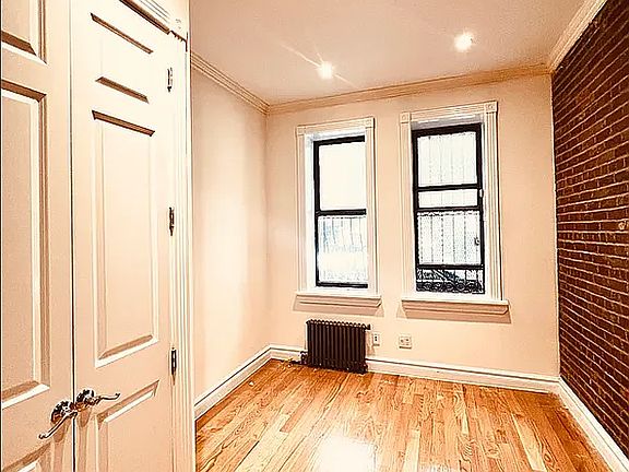 4th image of 340 E 55th St APT 1B