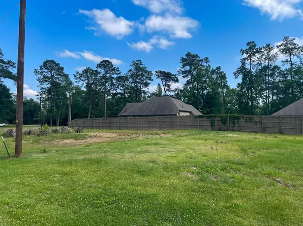 Oakland Dr, Vidor, TX 77662