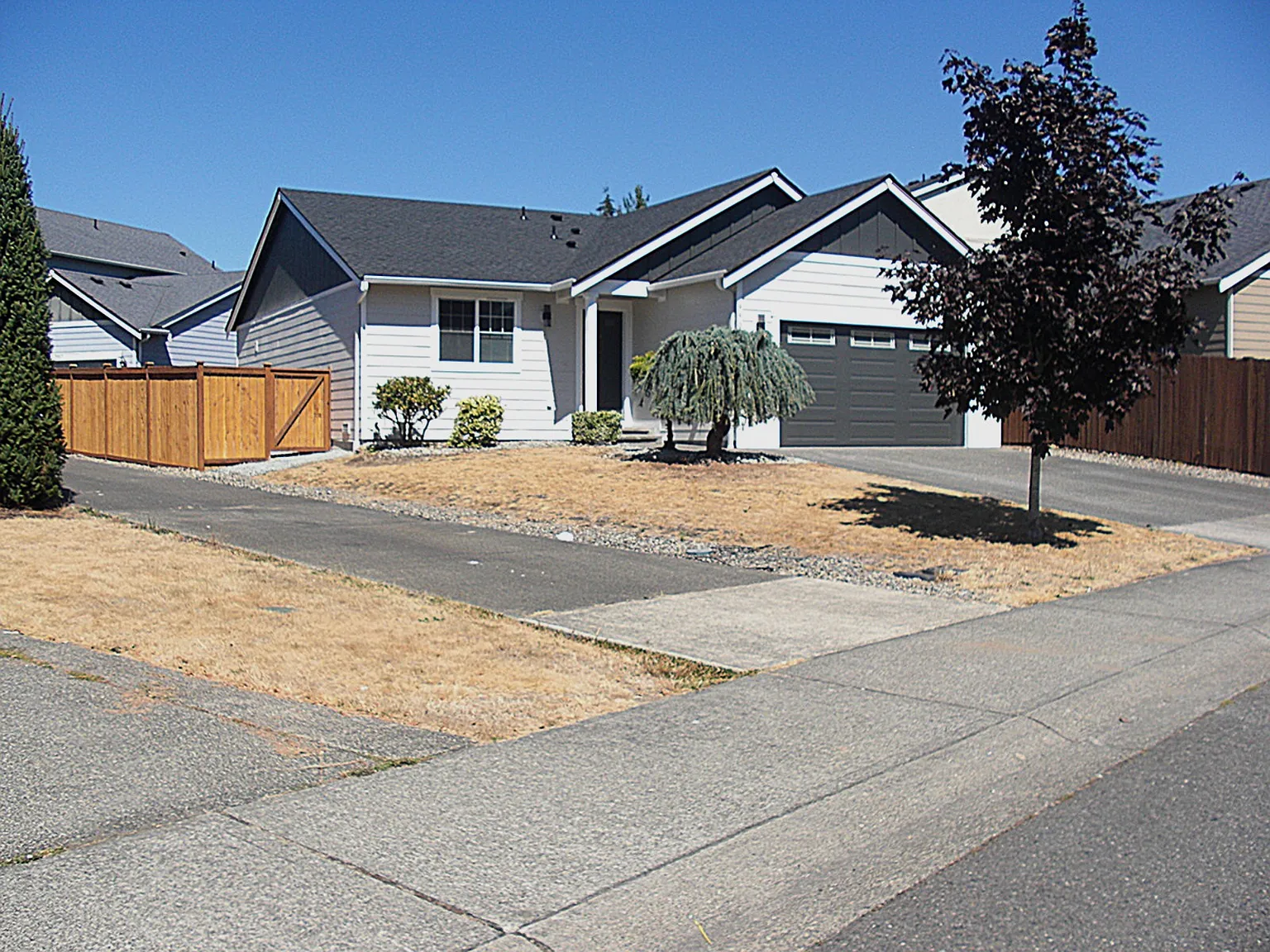 3 bed, 1152 sqft, $2,600 — Photo 1