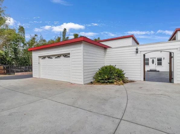 441 Rancho Santa Fe Rd, Encinitas, CA 92024