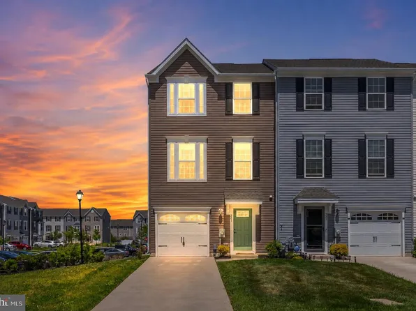 201 Dalton Dr, Swedesboro, NJ 08085
