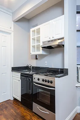 Rented by Centennial Properties NY | media 59