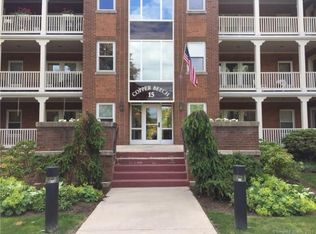 15 Highland St APT 109, West Hartford, CT 06119