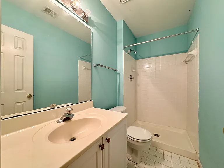 10175 Treble Ct — Photo 35