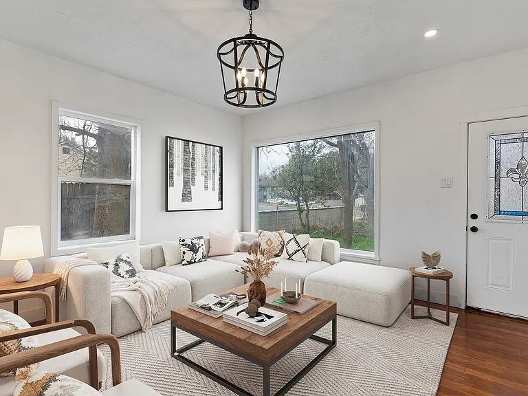 678 N 100 E — Photo 14