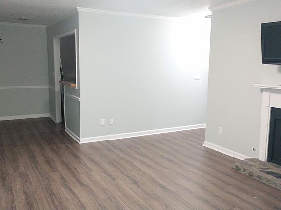 3rd image of 1901 Countryside Pl SE