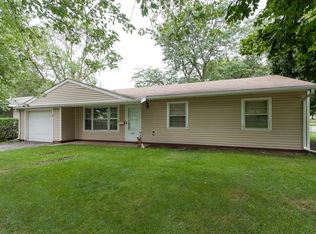 4800 Gordon Ave NW, Cedar Rapids, IA 52405