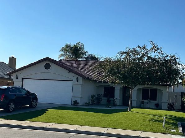 4903 Smokey Mountain Way