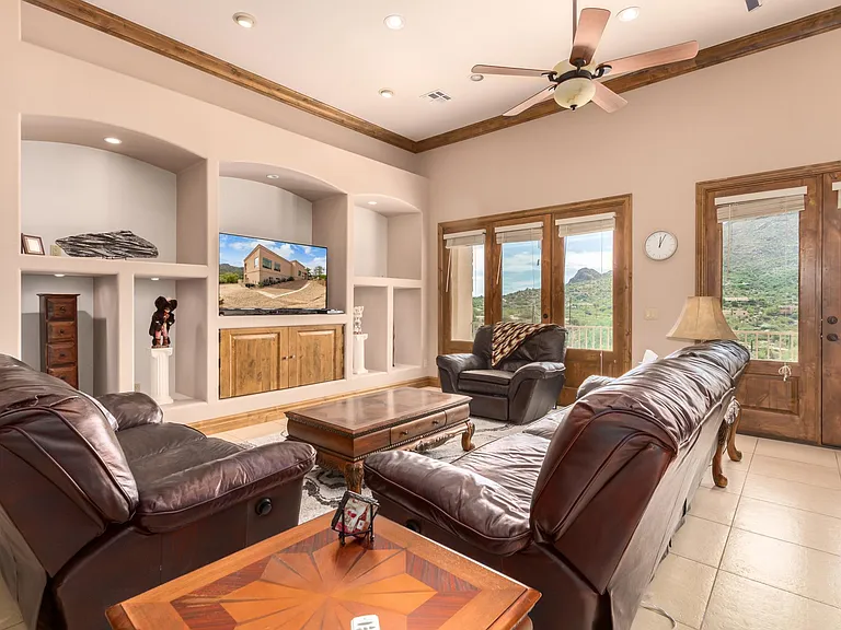 6770 E Skyline Dr — Photo 40