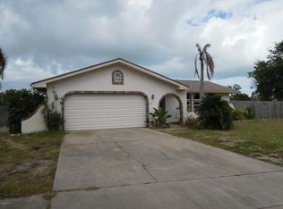 707 Richard St, Satellite Beach, FL 32937