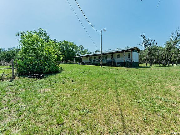3rd image of 143 WATERMAN LN