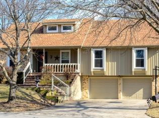 1408 SW 23rd St, Blue Springs, MO 64015