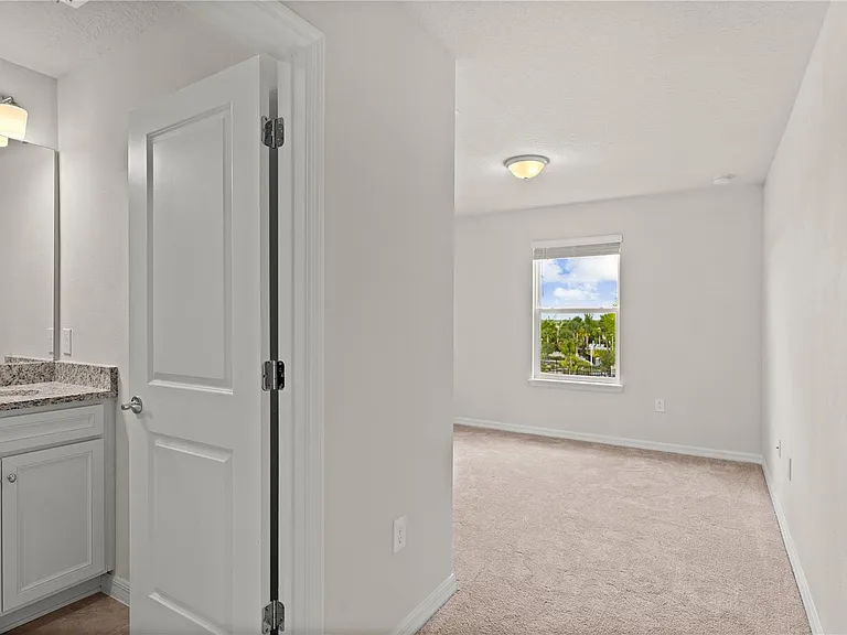 1255 Blue Paradise Way — Photo 18