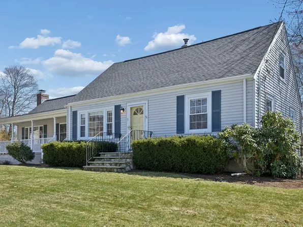 5 Barker Ln, Framingham, MA 01701