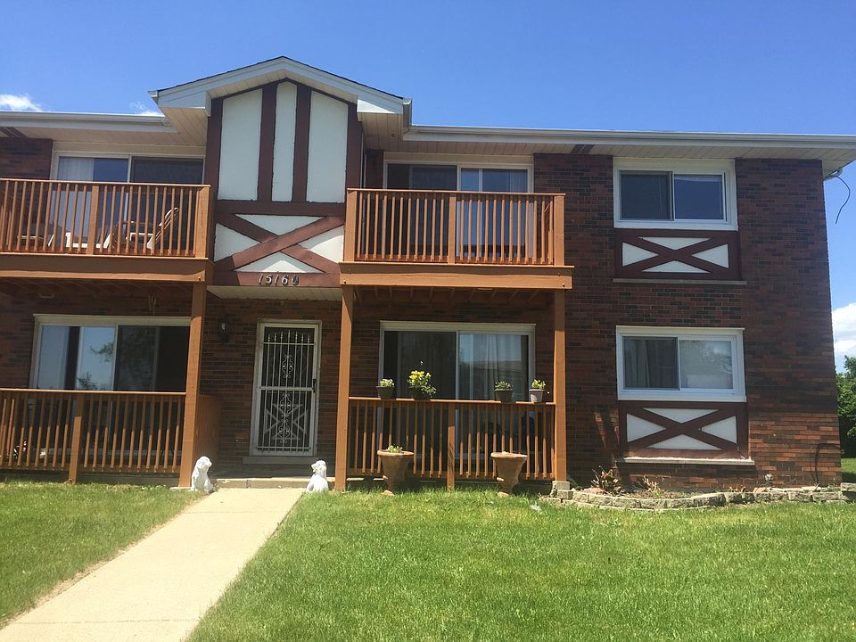1st image of 15160 El Cameno Real Drive # Second Floor
