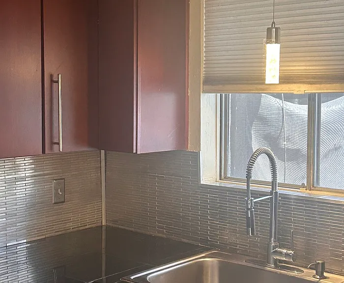 3724 W Gardenia Ave — Photo 2