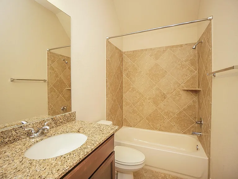 1215 Watercrest Park Ln — Photo 15
