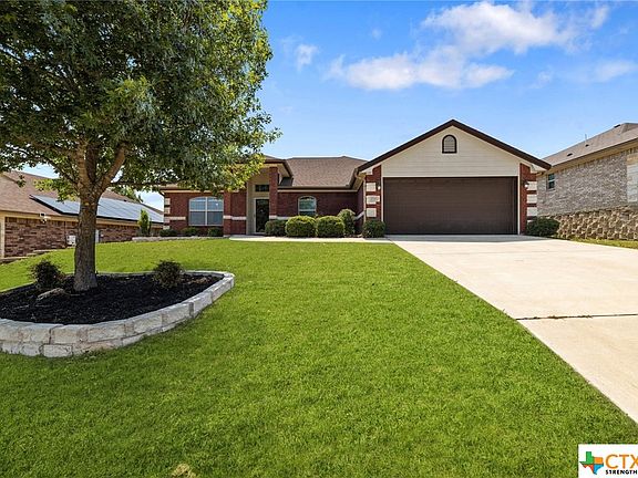 2nd image of 2520 Boxwood Dr