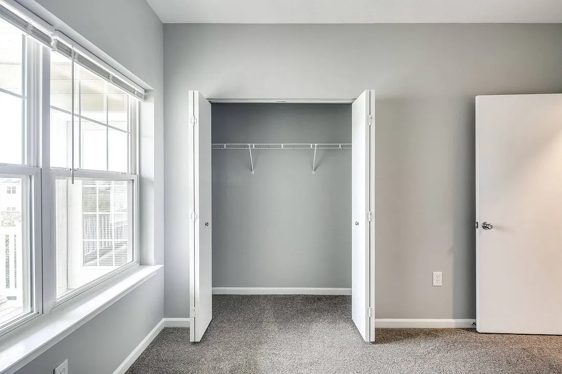 The Villas of Castleton Apartments — Photo 3