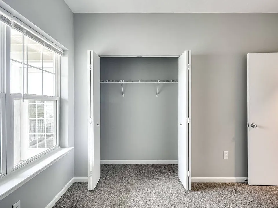 The Villas of Castleton Apartments