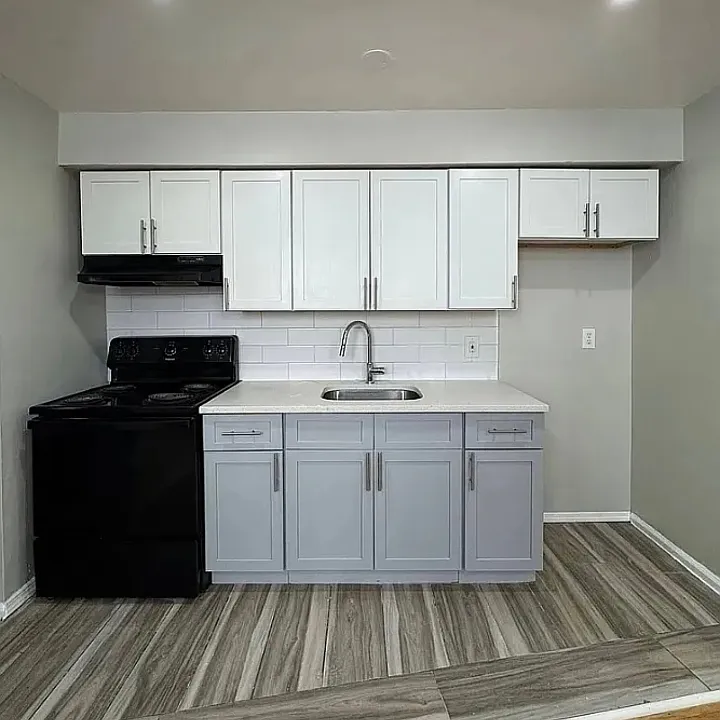 270 Stuyvesant Ave #2L
