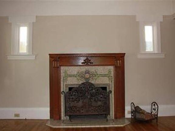 5th image of 2358 Portola Way