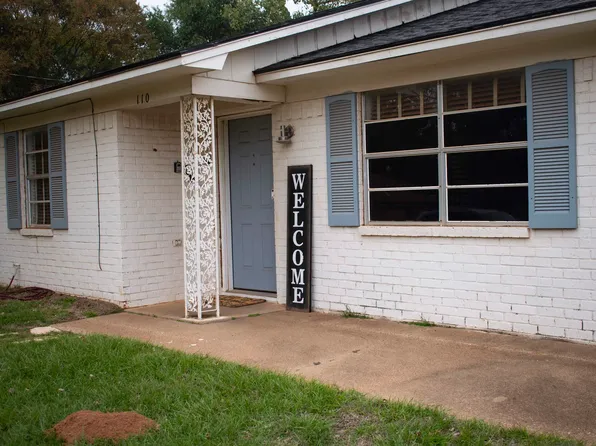 110 Edna Dr, Palestine, TX 75803