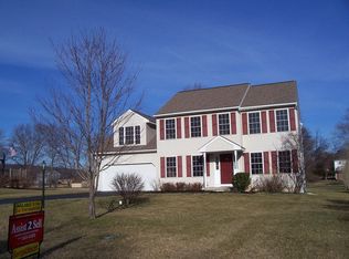 106 Stonebridge Ln, Downingtown, PA 19335