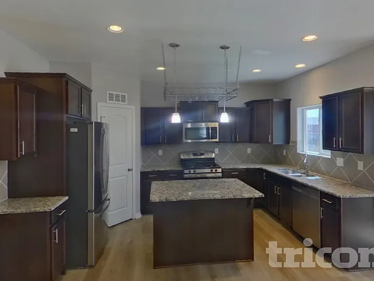 7950 Sea Oats Rd — Photo 8