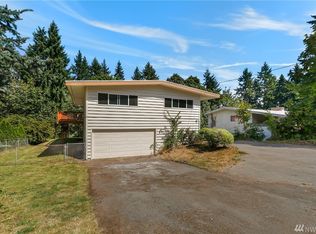 7250 NE 158th St, Kenmore, WA 98028