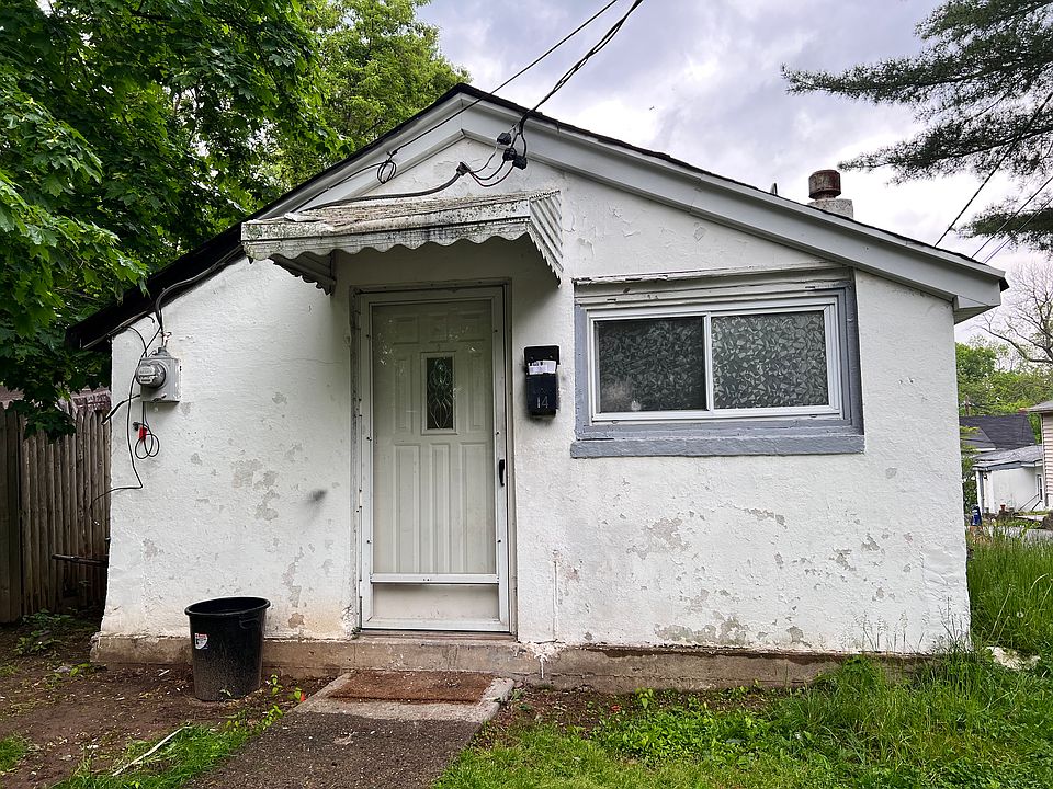 2nd image of 14 Otis Pl