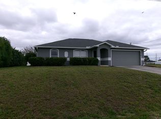 2216 NW 7th Pl, Cape Coral, FL 33993