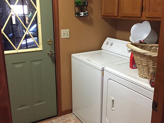 Utility/laundry room